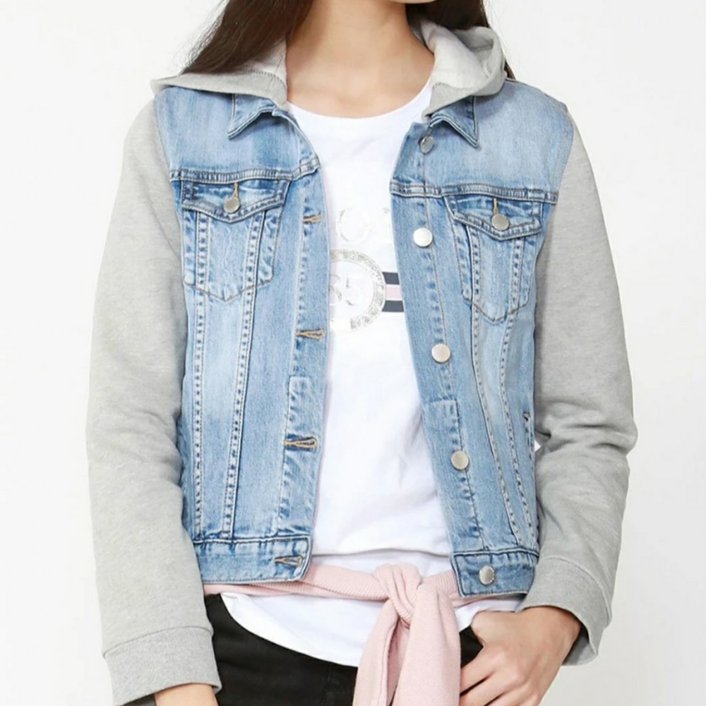 Jean jacket with sweatshirt arms